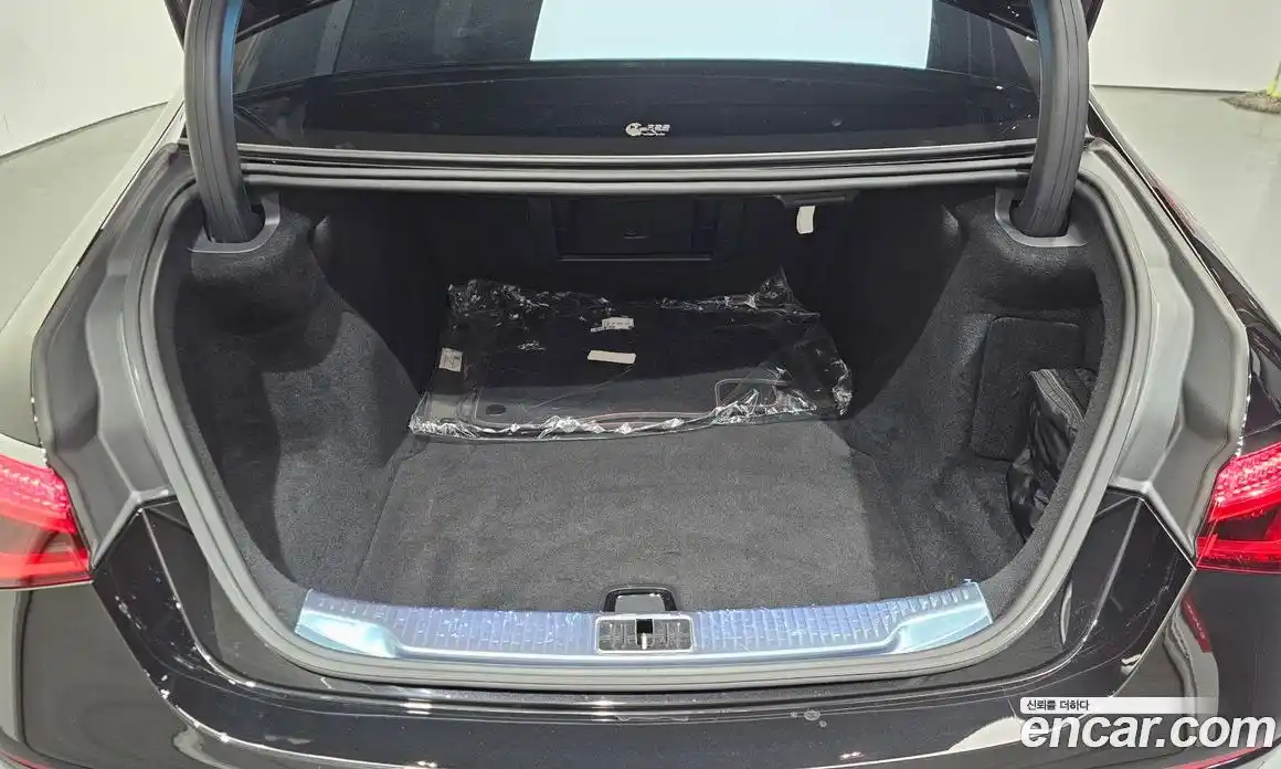 Mercedes-Benz S-Class 2023 4.0 Автомат в Москве № 206573, фото 16