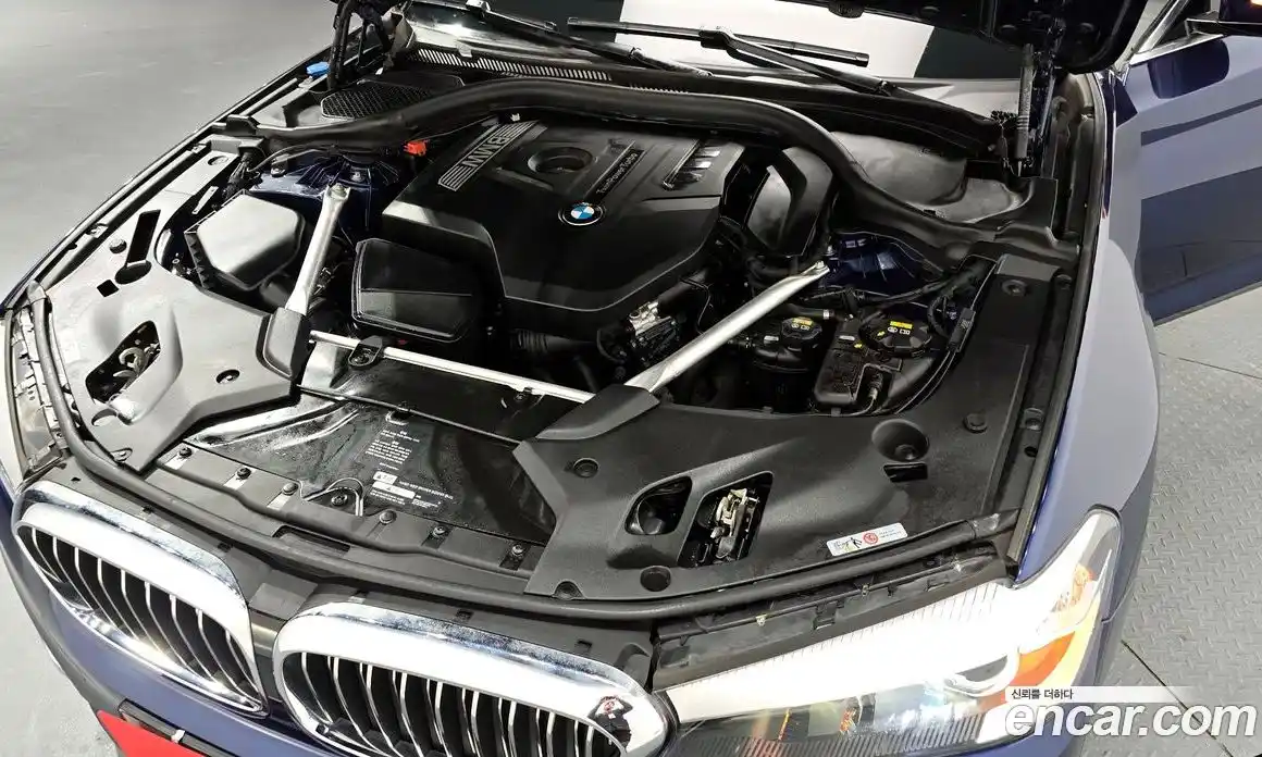 BMW 5-Series 2018 2.0 Автомат в Москве № 211562, фото 14