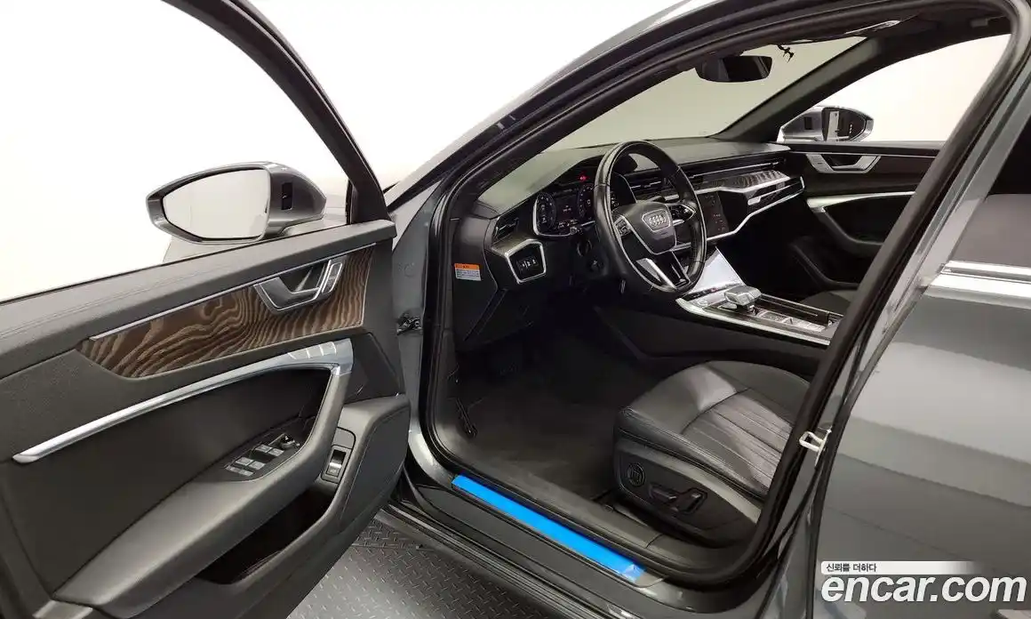 Audi A6 2020 2.0 Автомат в Москве № 212486, фото 19