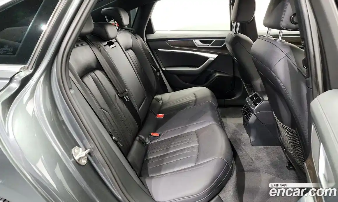 Audi A6 2020 2.0 Автомат в Москве № 212486, фото 8