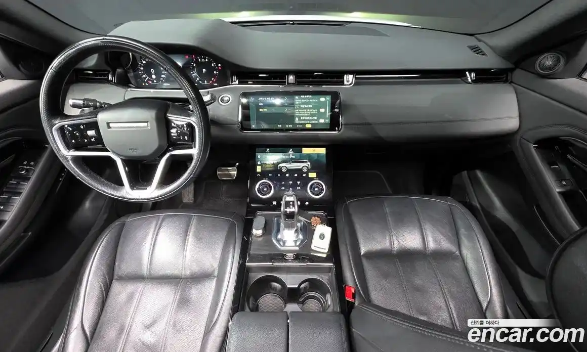 Land Rover Range-Rover Evoque 2022 2.0 Автомат в Москве № 213357, фото 3