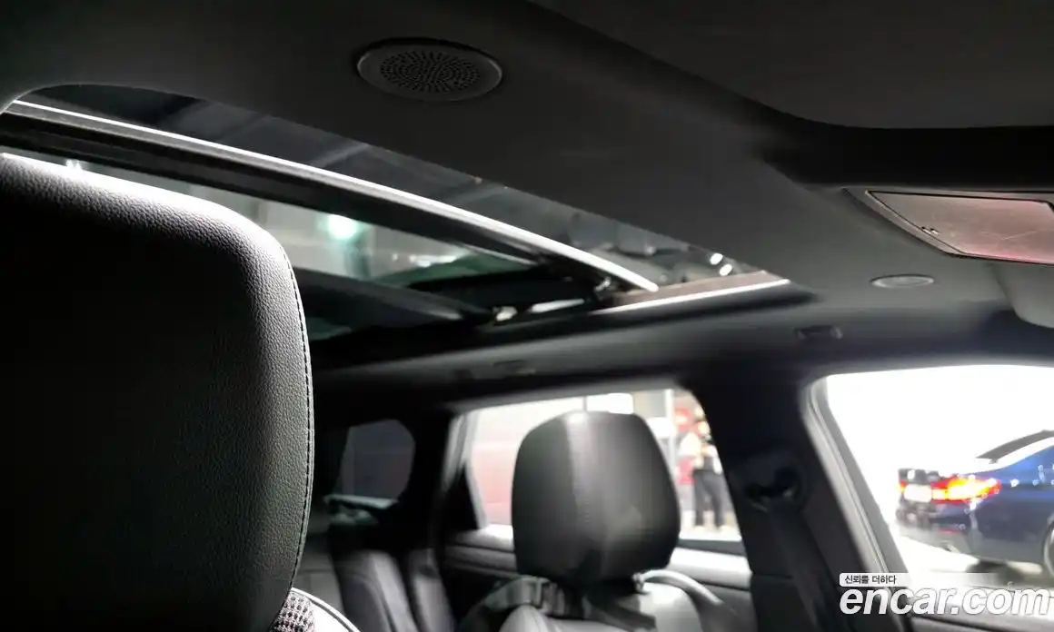 Land Rover Range-Rover Evoque 2022 2.0 Автомат в Москве № 213357, фото 10