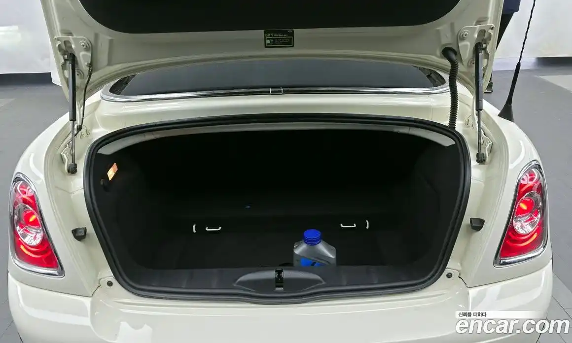 Mini Roadster 2013 1.6 Автомат в Москве № 214379, фото 1