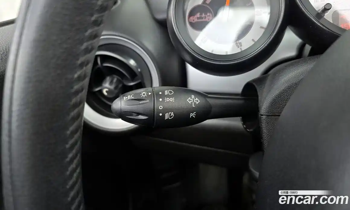 Mini Roadster 2013 1.6 Автомат в Москве № 214379, фото 13