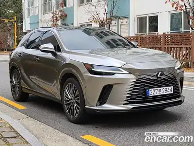 Lexus RX 2024 2.5 Автомат в Москве № 214815, миниатюра 3