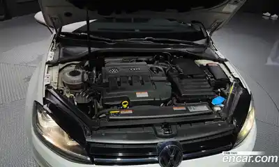 Volkswagen Golf 2016 2.0 Автомат в Москве № 215122, миниатюра 5