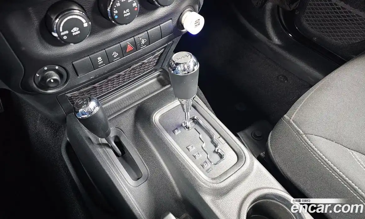 Jeep Wrangler 2017 3.6 Автомат в Москве № 215450, фото 11