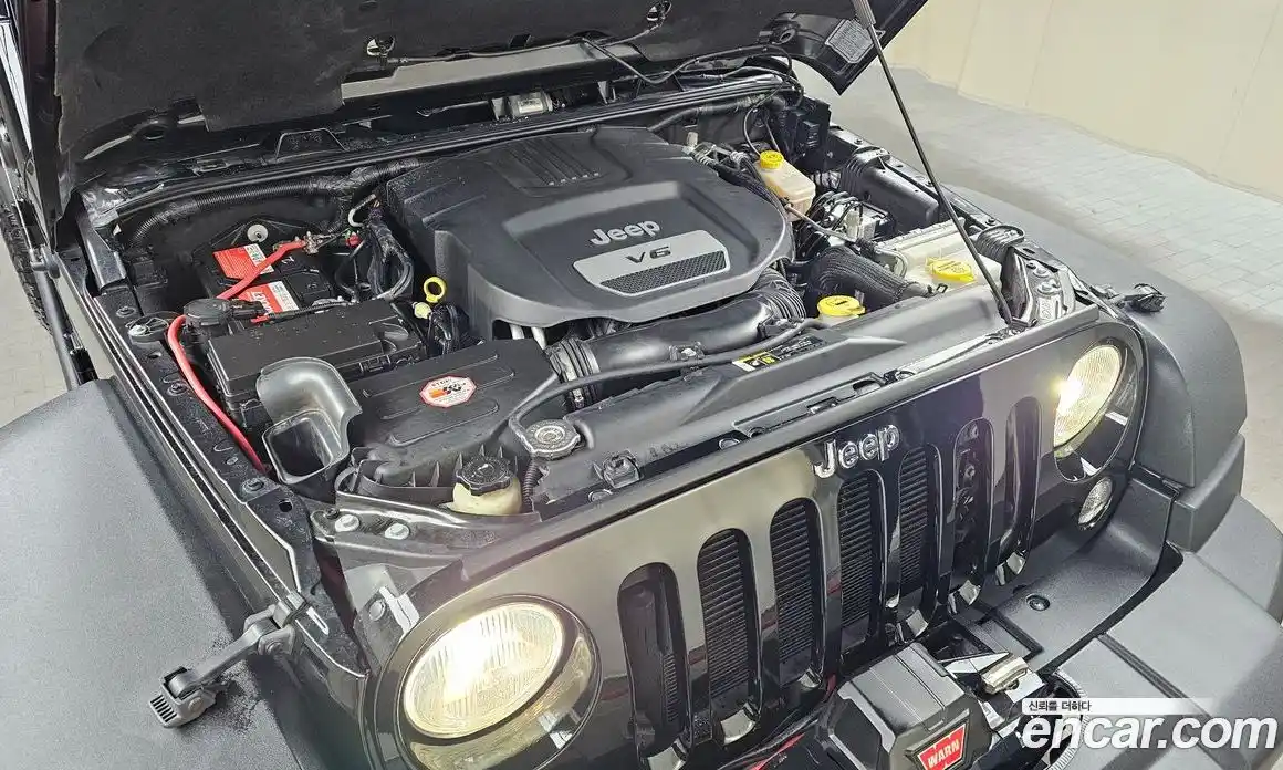 Jeep Wrangler 2017 3.6 Автомат в Москве № 215450, фото 16