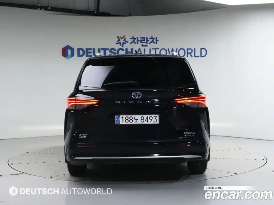 Toyota Sienna 2024 2.5 Вариатор в Москве № 215646, фото 4