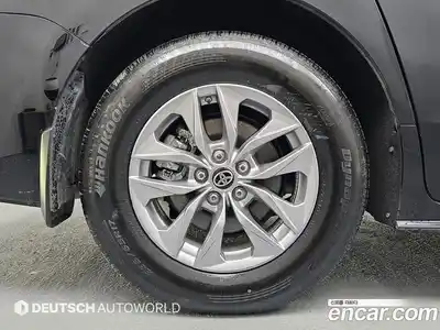 Toyota Sienna 2024 2.5 Вариатор в Москве № 215646, миниатюра 5