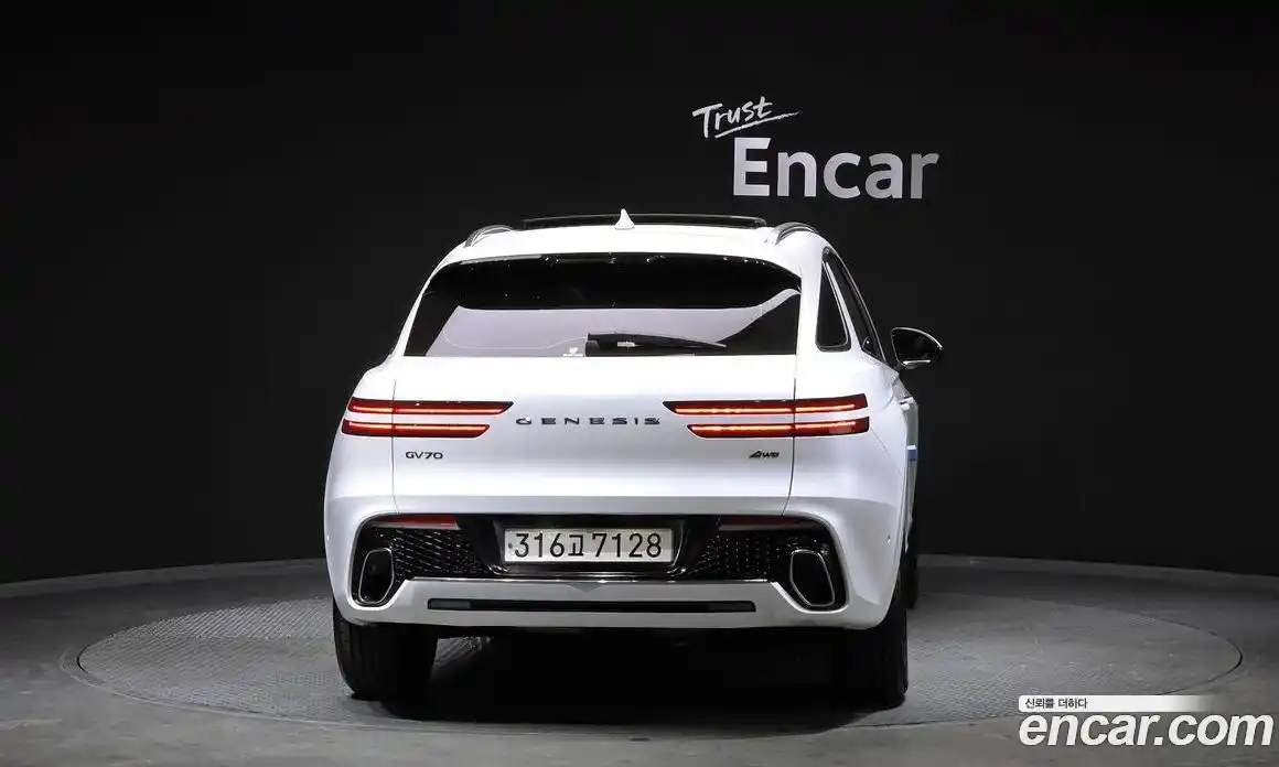 Genesis GV70 2024 2.5 Автомат в Москве № 21889, фото 12