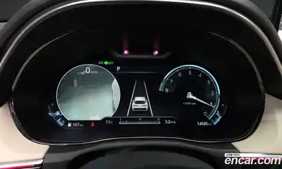 Genesis GV70 2024 2.5 Автомат в Москве № 21889, миниатюра 9