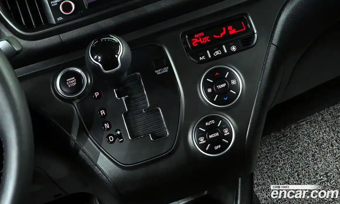 Kia Ray 2023 1.0 Автомат в Москве № 22824, фото 16