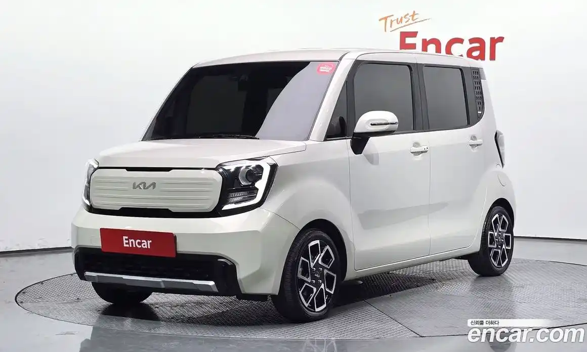 Kia Ray 2023 1.0 Автомат в Москве № 22824, фото 3