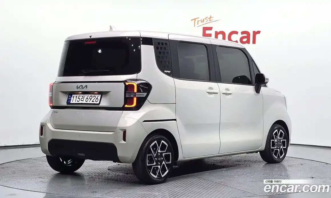 Kia Ray 2023 1.0 Автомат в Москве № 22824, фото 4