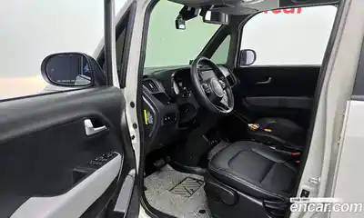 Kia Ray 2023 1.0 Автомат в Москве № 22824, миниатюра 5