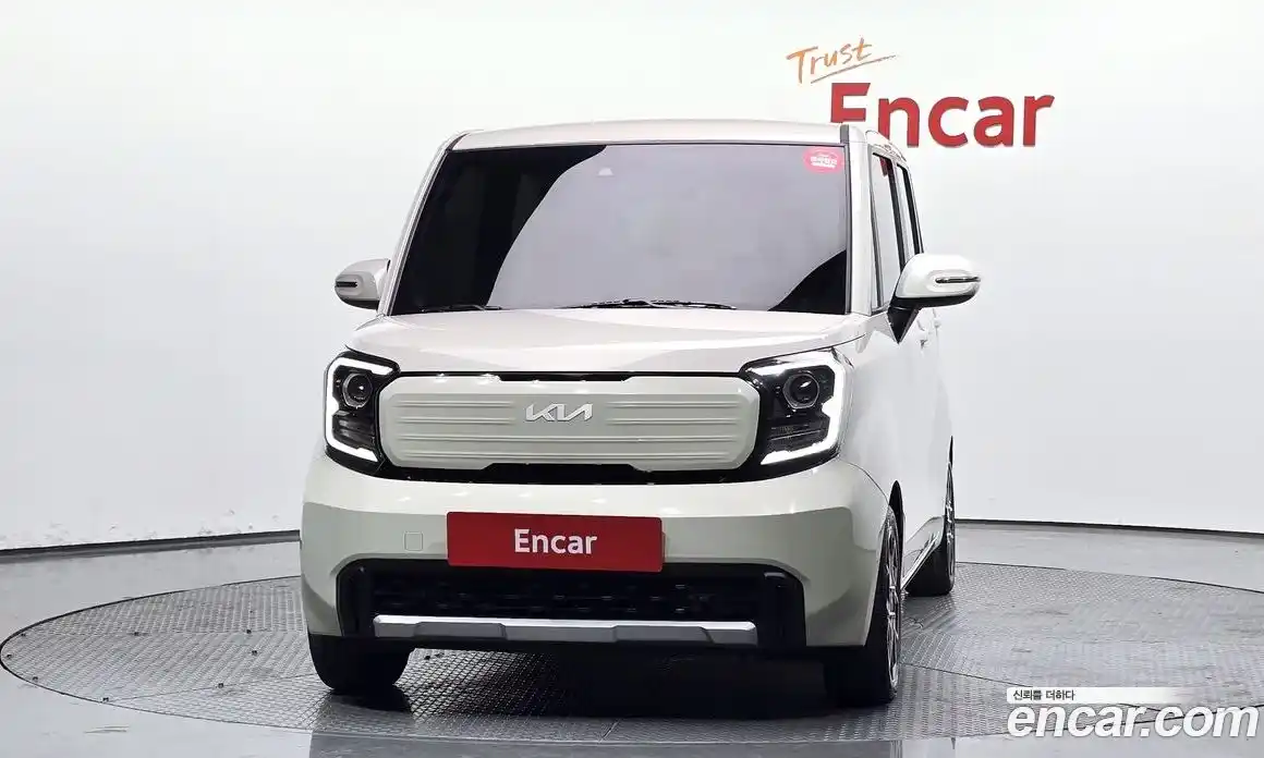 Kia Ray 2023 1.0 Автомат в Москве № 22824, фото 10