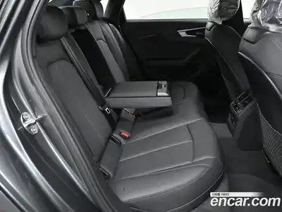 Audi A4 2023 2.0 Автомат в Москве № 230233, миниатюра 12