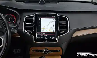 Volvo XC90 2018 2.0 Автомат в Москве № 230665, миниатюра 2