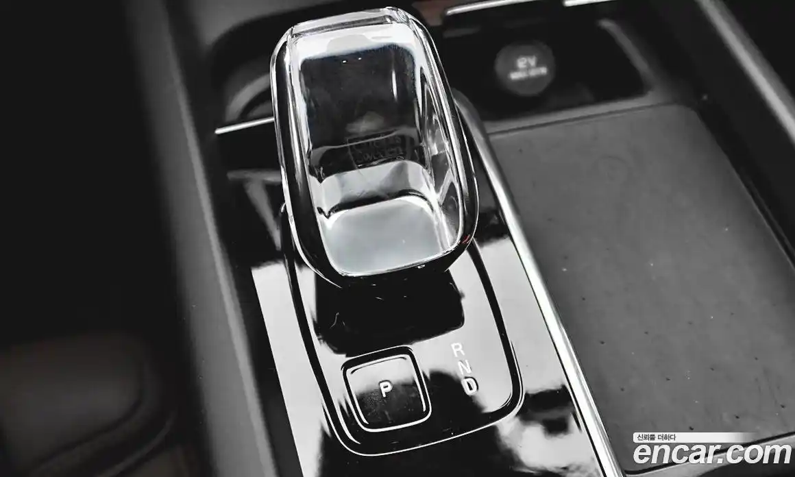 Volvo V60 2023 2.0 Автомат в Москве № 230887, фото 17