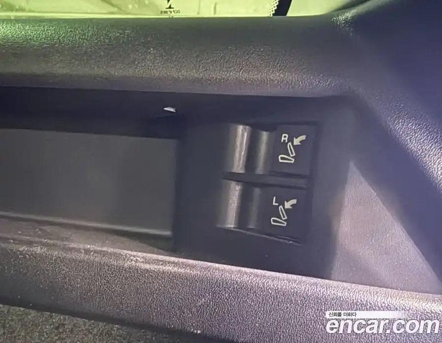 Land Rover Discovery Sport 2022 2.0 Автомат в Москве № 231327, фото 14