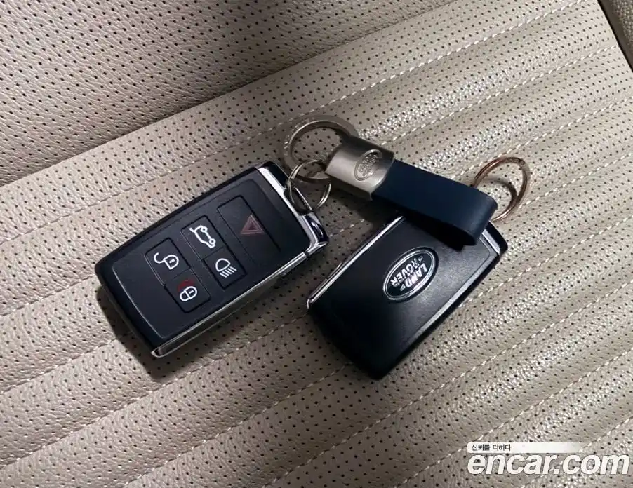 Land Rover Discovery Sport 2022 2.0 Автомат в Москве № 231327, фото 19