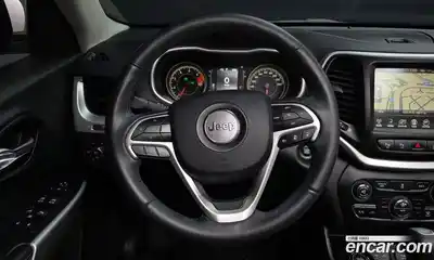 Jeep Cherokee 2018 2.4 Автомат в Москве № 232291, миниатюра 12