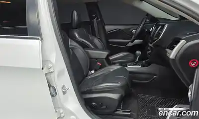 Jeep Cherokee 2018 2.4 Автомат в Москве № 232291, миниатюра 3