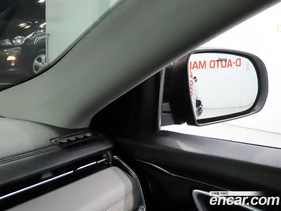 Jeep Compass 2022 2.4 Автомат в Москве № 232404, фото 15