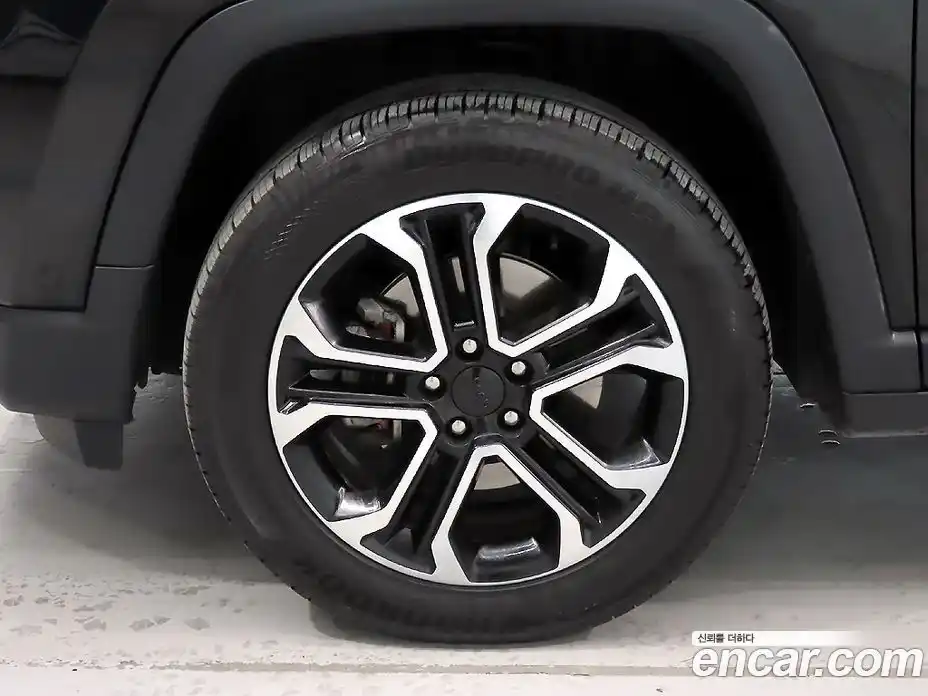 Jeep Compass 2022 2.4 Автомат в Москве № 232404, фото 5