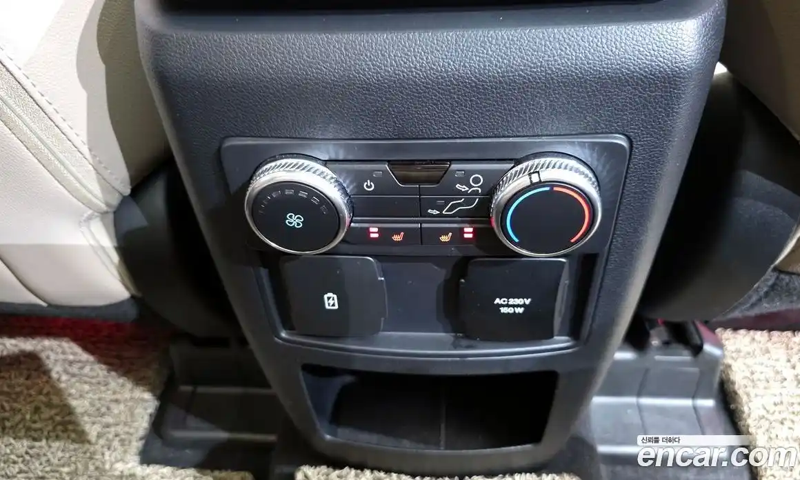 Ford Explorer 2021 2.3 Автомат в Москве № 233191, фото 19