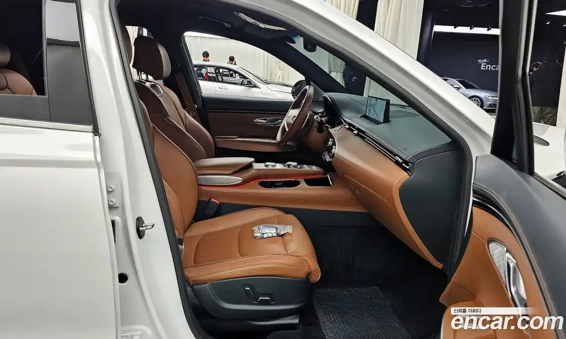 Genesis GV70 2021 2.5 Автомат в Москве № 23373, фото 3