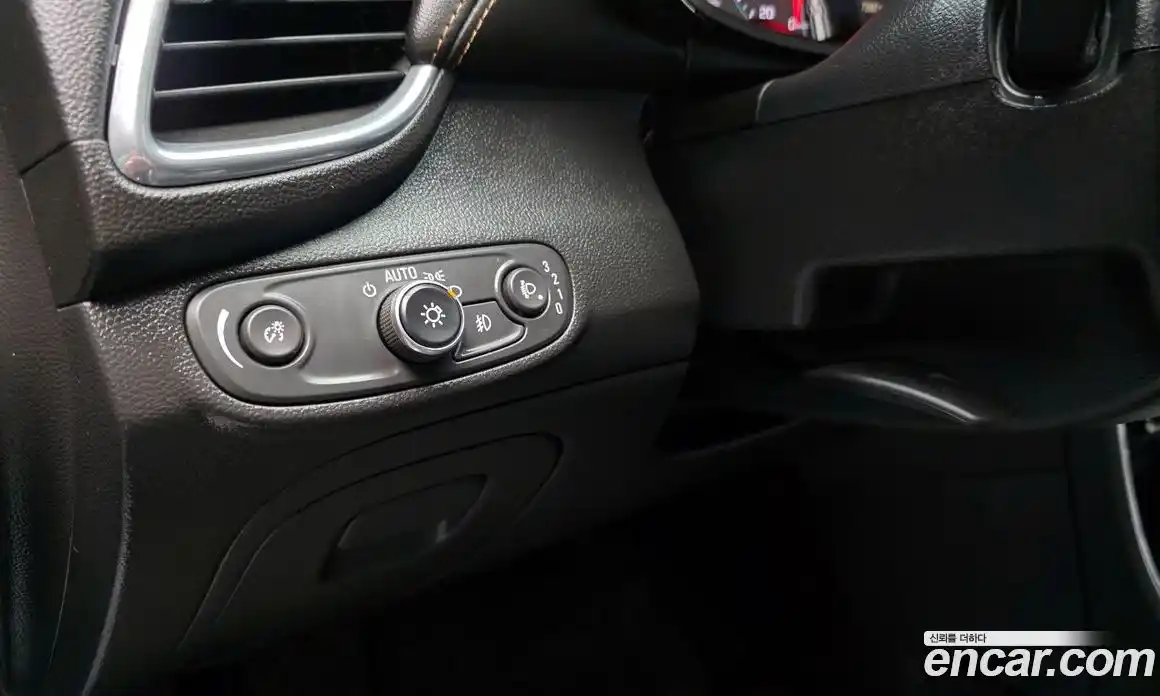 Chevrolet Trax 2018 1.6 Автомат в Москве № 238779, фото 11