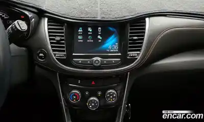 Chevrolet Trax 2018 1.6 Автомат в Москве № 238779, миниатюра 10