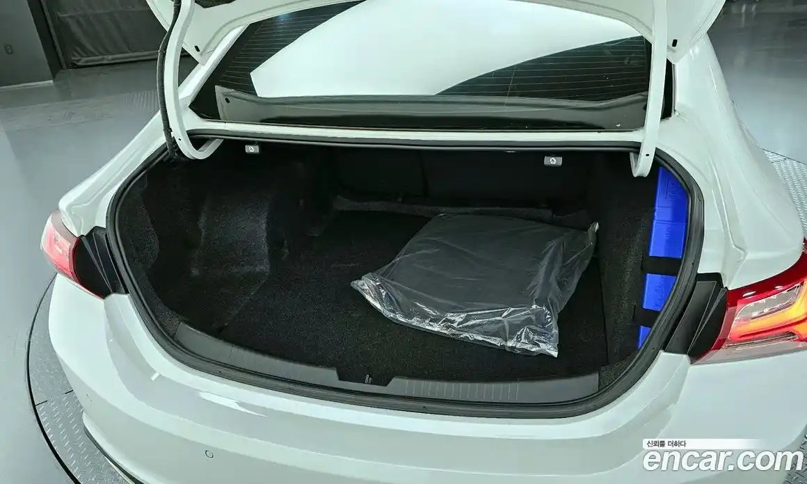 Chevrolet Malibu 2022 2.0 Автомат в Москве № 238865, фото 3