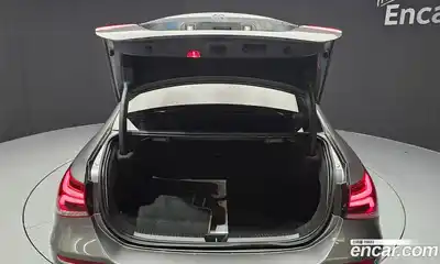 Mercedes-Benz A-Class 2020 2.0 Автомат в Москве № 239748, миниатюра 12