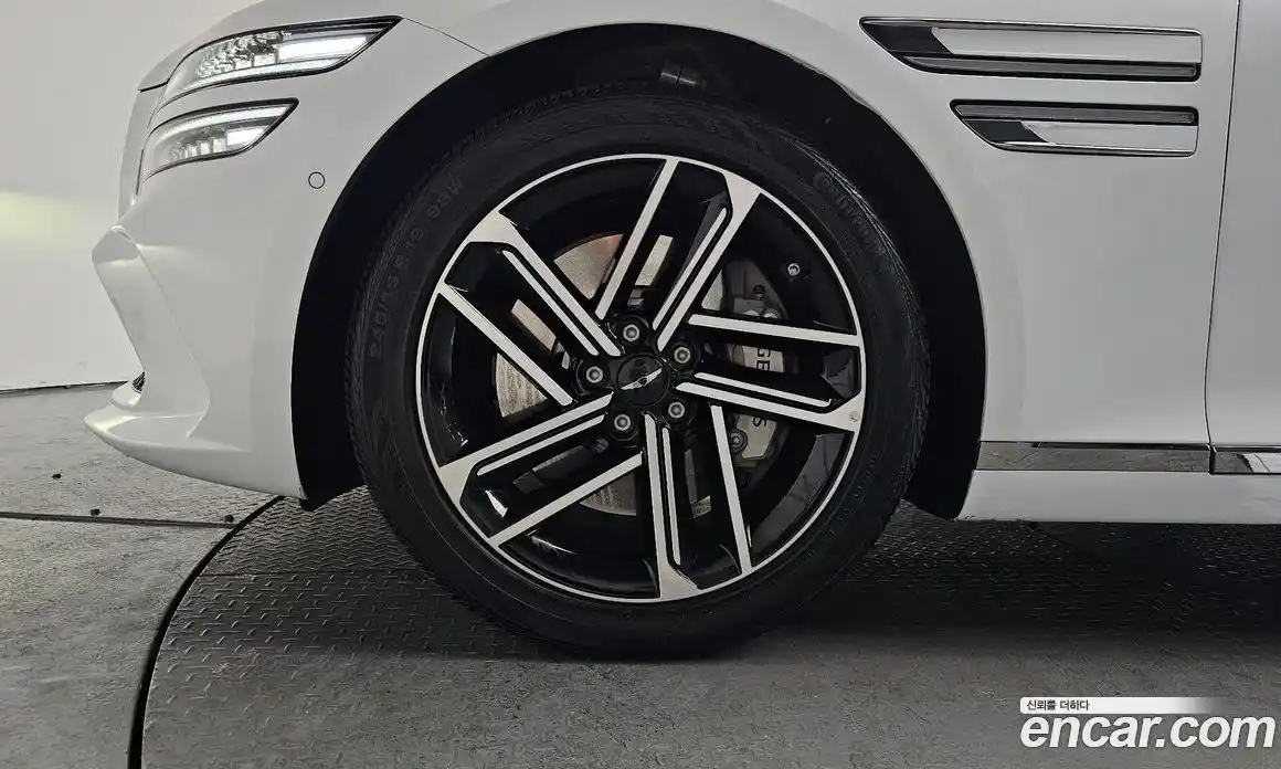 Genesis G80 2025 2.5 Автомат в Москве № 24078, фото 5