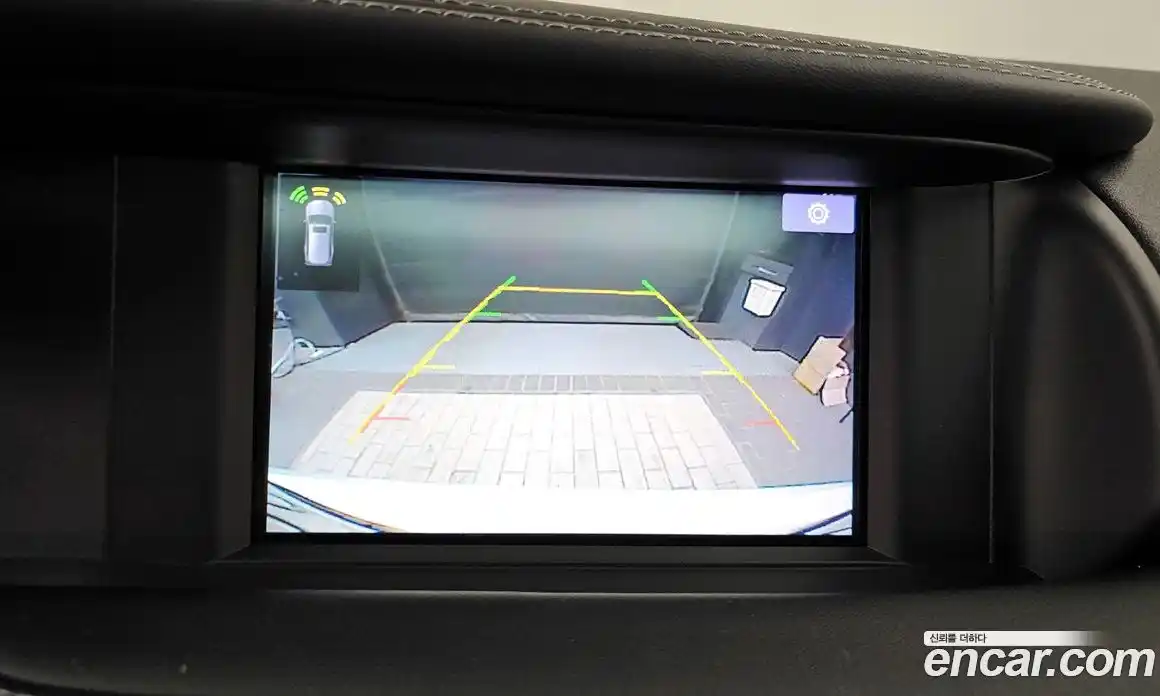 Infiniti Q30 2019 2.0 Автомат в Москве № 256122, фото 14