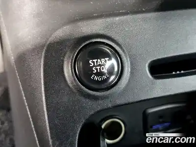 Renault QM3 2014 1.5 Автомат в Москве № 265557, миниатюра 12