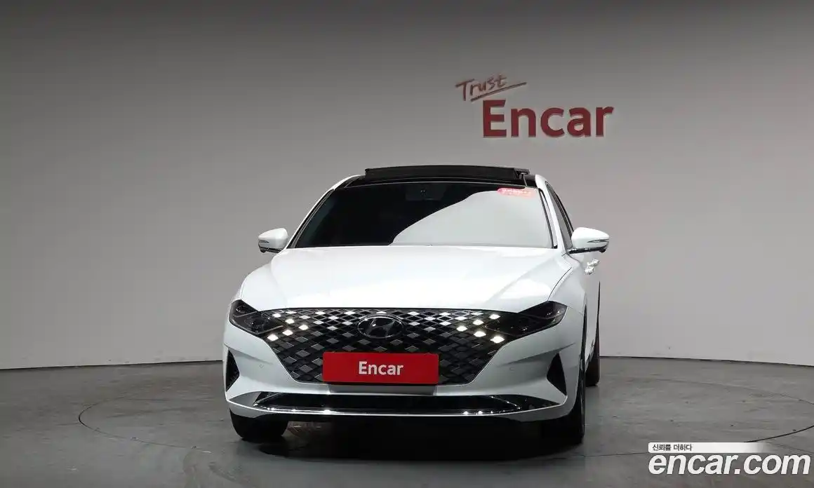 Hyundai Grandeur 2022 2.4 Автомат в Москве № 266861, фото 14