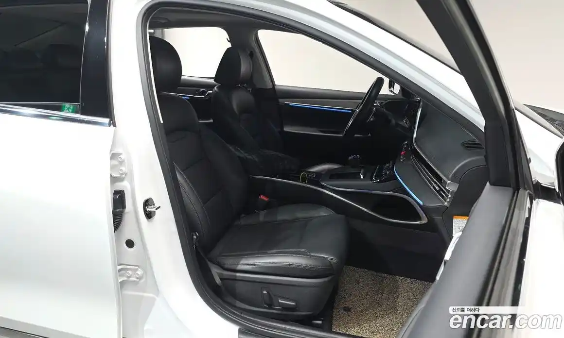 Hyundai Grandeur 2022 2.4 Автомат в Москве № 266861, фото 3