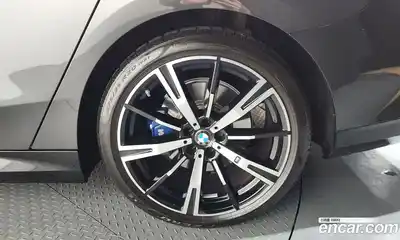 BMW 5-Series 2024 2.0 Автомат в Москве № 280166, миниатюра 2