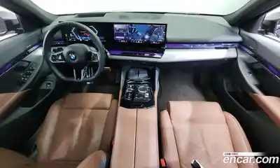 BMW 5-Series 2024 2.0 Автомат в Москве № 280166, миниатюра 3