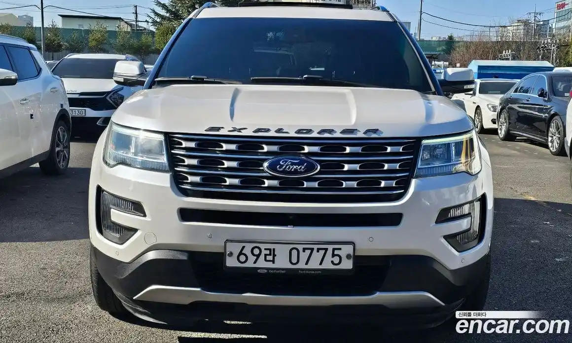 Ford Explorer 2016 2.3 Автомат в Москве № 281292, фото 2