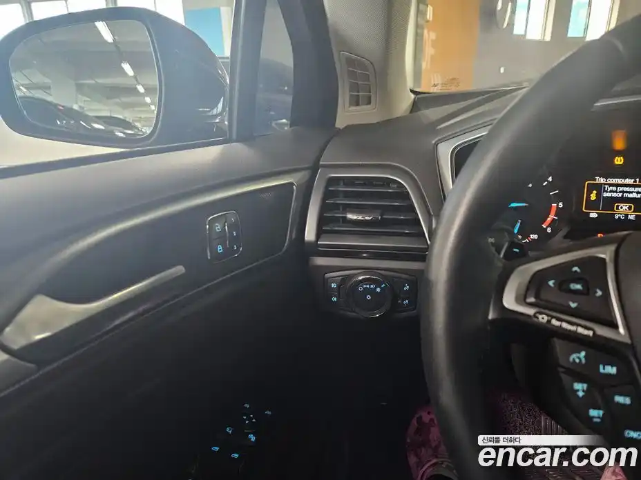 Ford Mondeo 2017 2.0 Автомат в Москве № 282127, фото 11