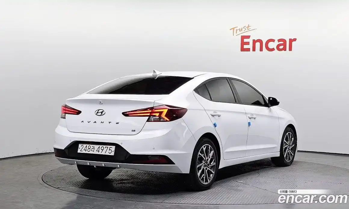 Hyundai Avante 2020 1.6 Автомат в Москве № 282345, фото 15