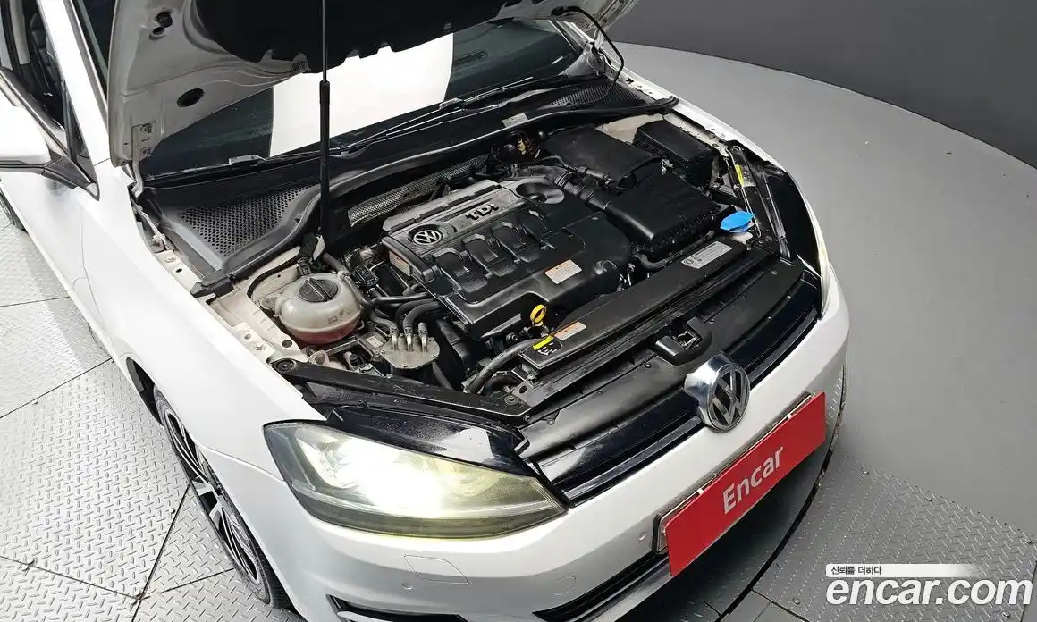 Volkswagen Golf 2015 2.0 Автомат в Москве № 282661, фото 12