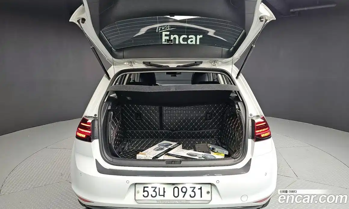 Volkswagen Golf 2015 2.0 Автомат в Москве № 282661, фото 15