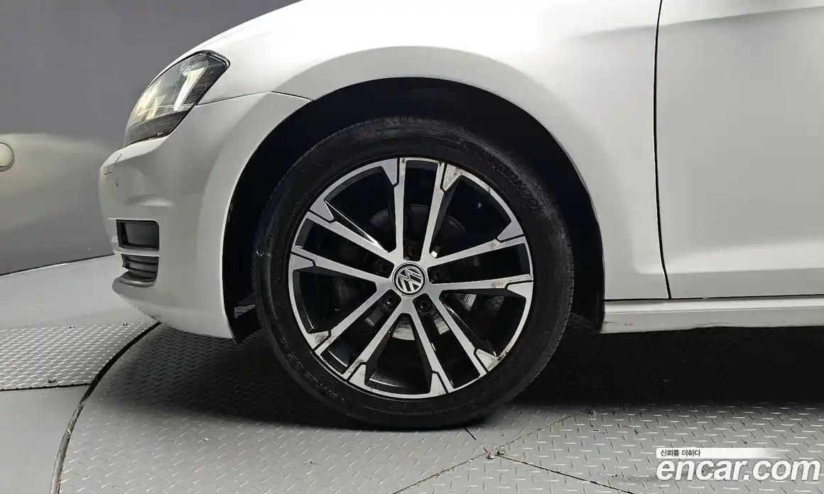 Volkswagen Golf 2015 2.0 Автомат в Москве № 282661, фото 7