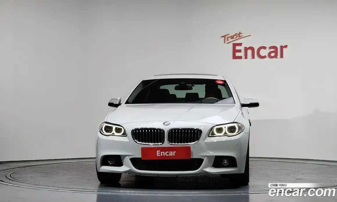 BMW 5-Series 2016 2.0 Автомат в Москве № 285561, фото 17